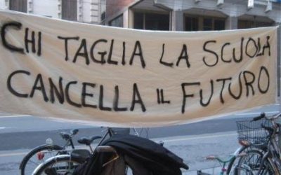 La guerra all’istruzione produce laureati precari e docenti sottopagati